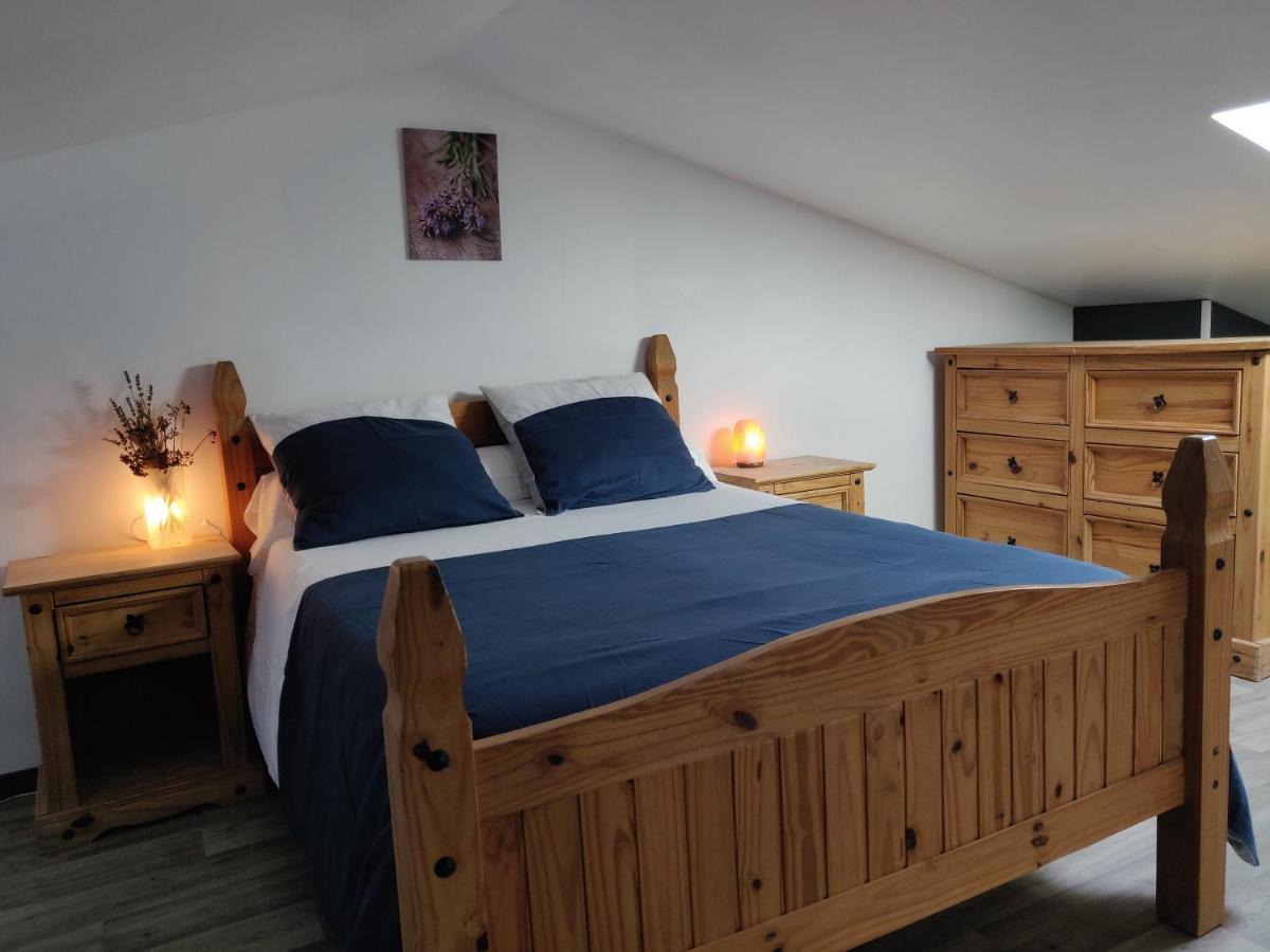 Les Terrasses De Valensole Bed and Breakfast Εξωτερικό φωτογραφία